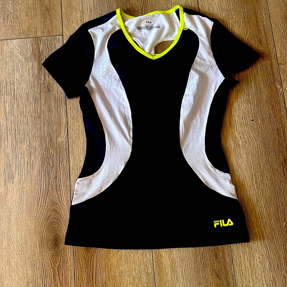 Sports top